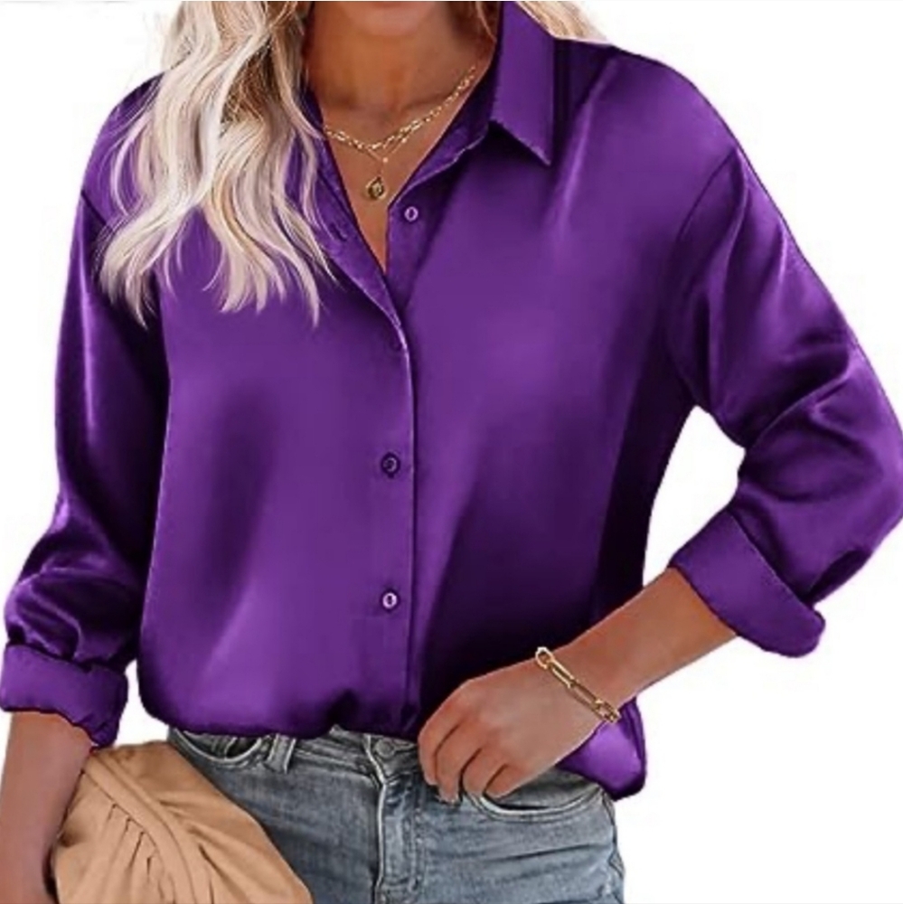 Chigant purple silky button down long sleeve shirt size L